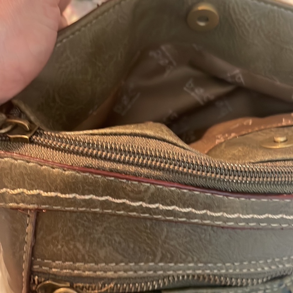 Shoulder bag - Picture 10 of 15